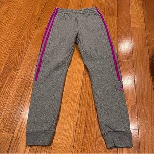 Adidas Girls gray purple fuchsia jogger fleece pant sweatpants Medium M 10/12